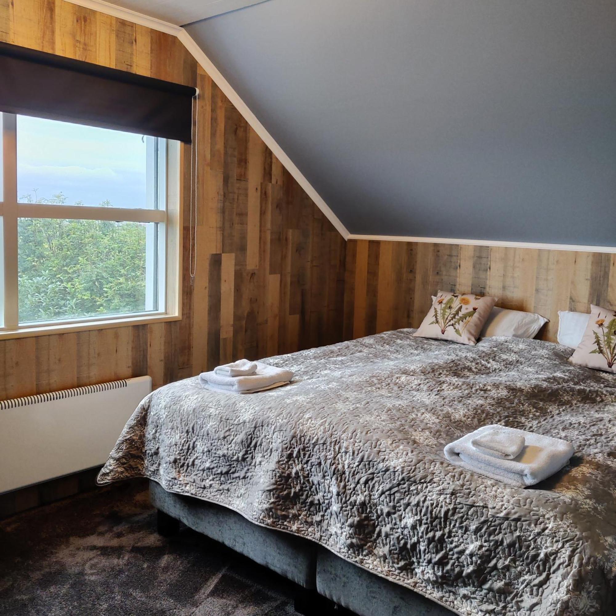 Prestshus 2 Guesthouse Vik i Myrdal Phòng bức ảnh